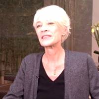 Françoise Hardy, fatiguée mais souriante : Une "miraculée" devant la caméra