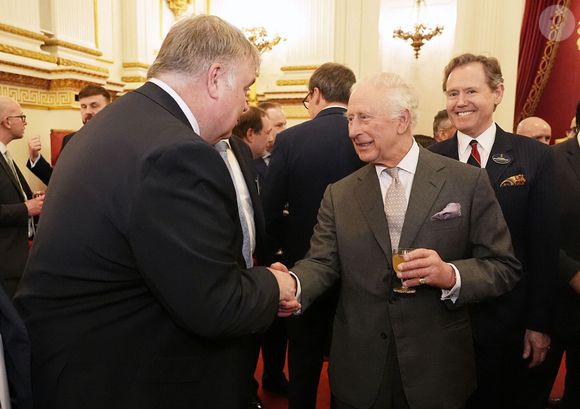Le roi Charles III d'Angleterre et Camilla Parker Bowles, reine consort d'Angleterre lors d'une réception pour les membres du Parlement nouvellement élus lors des élections de 2024 et les membres de la Chambre des Lords, au palais de Buckingham à Londres, Royaume Uni, le 29 janvier 2025. © Alpha Press/Bestimage